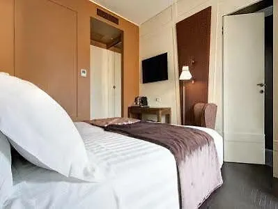 Hotel Mascagni 4*